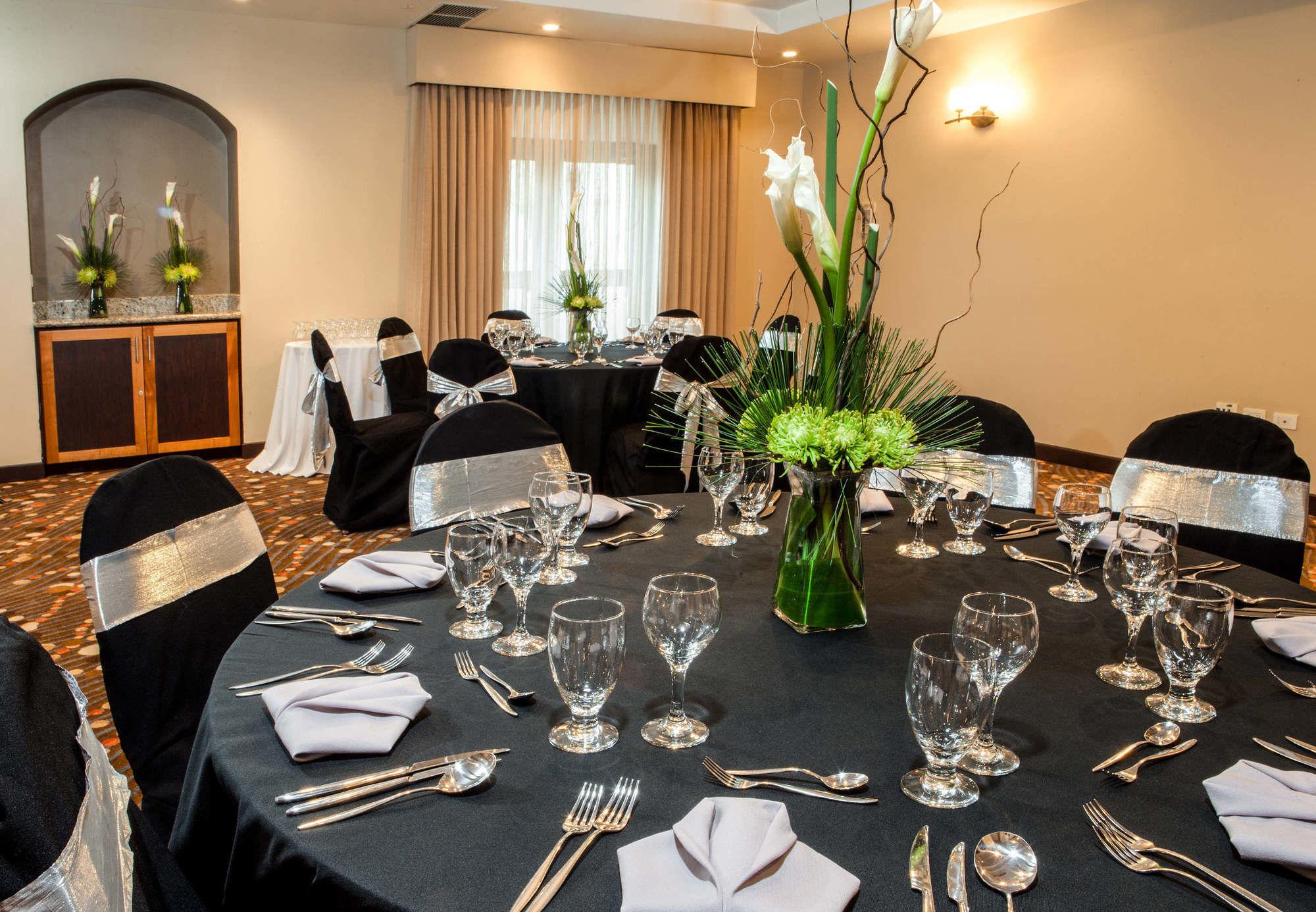 Courtyard By Marriott Port Of Spain Eksteriør bilde