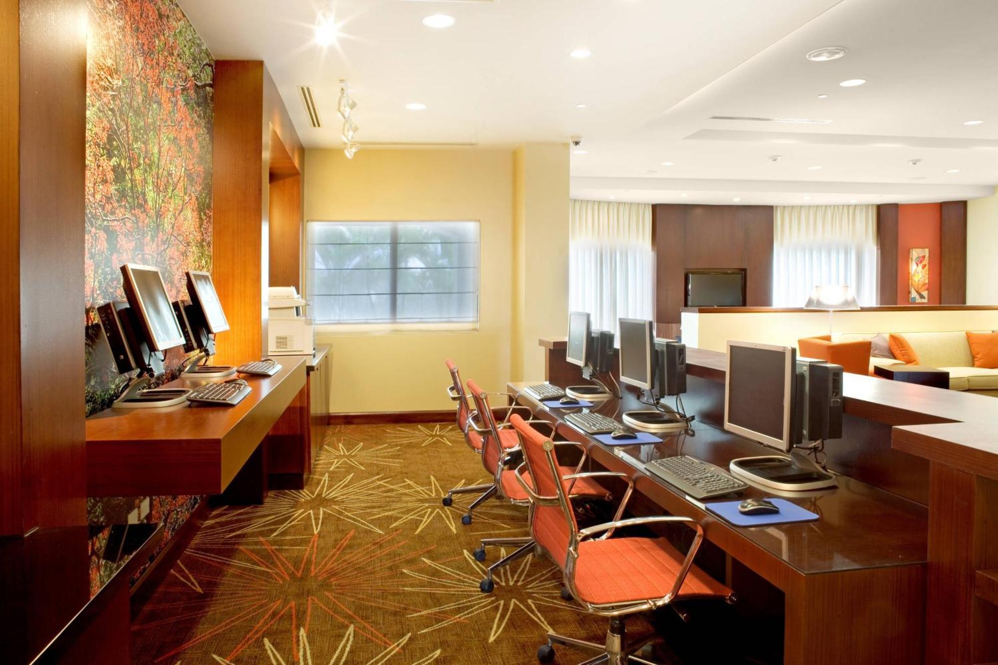 Courtyard By Marriott Port Of Spain Eksteriør bilde