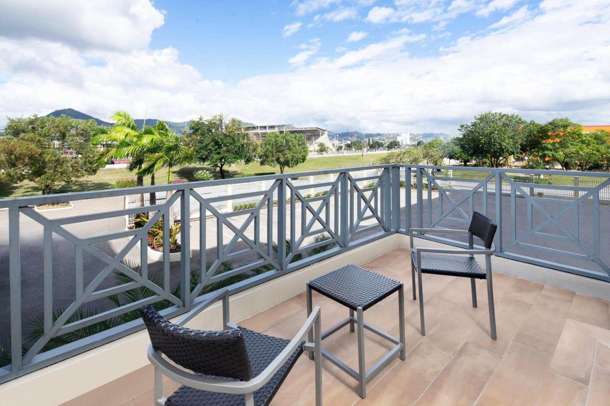 Courtyard By Marriott Port Of Spain Eksteriør bilde